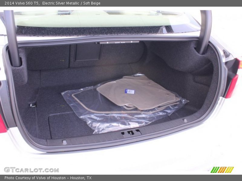 Electric Silver Metallic / Soft Beige 2014 Volvo S60 T5