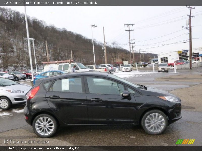 Tuxedo Black / Charcoal Black 2014 Ford Fiesta SE Hatchback