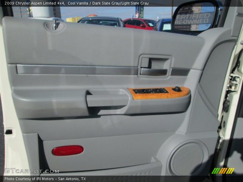 Cool Vanilla / Dark Slate Gray/Light Slate Gray 2009 Chrysler Aspen Limited 4x4