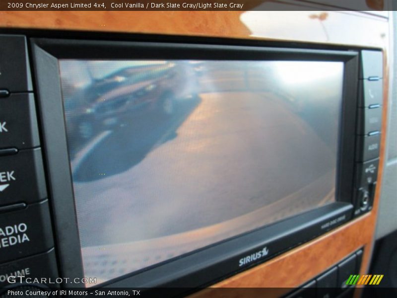 Cool Vanilla / Dark Slate Gray/Light Slate Gray 2009 Chrysler Aspen Limited 4x4