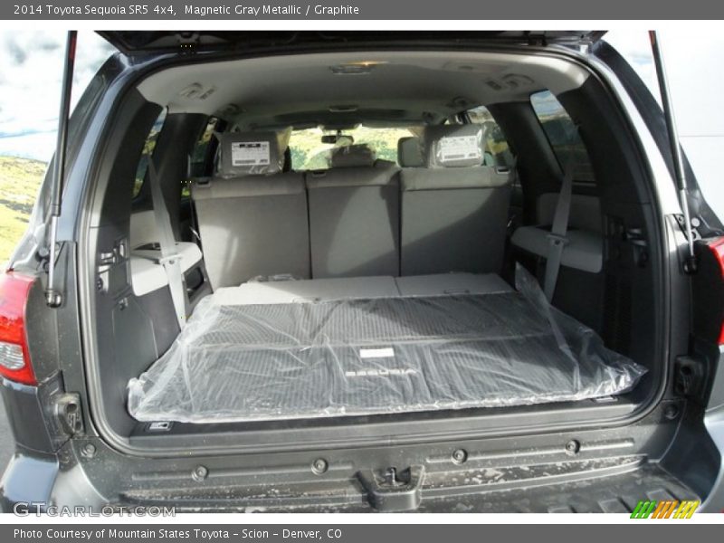 Magnetic Gray Metallic / Graphite 2014 Toyota Sequoia SR5 4x4
