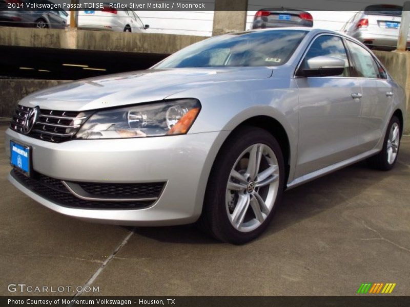 Reflex Silver Metallic / Moonrock 2014 Volkswagen Passat TDI SE