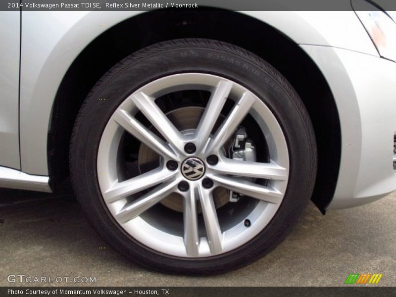 Reflex Silver Metallic / Moonrock 2014 Volkswagen Passat TDI SE