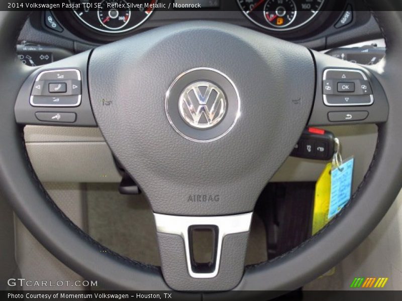 Reflex Silver Metallic / Moonrock 2014 Volkswagen Passat TDI SE