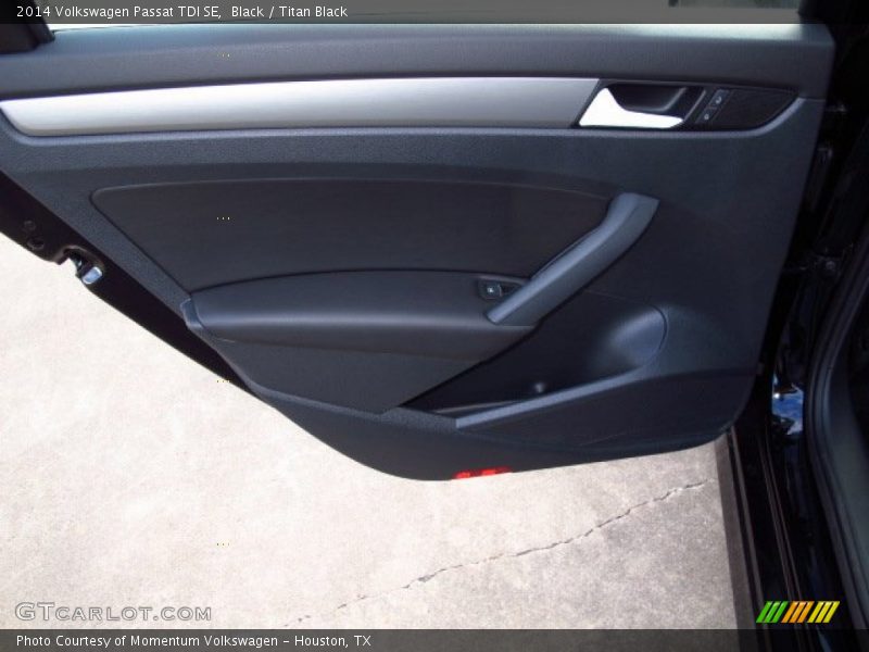 Black / Titan Black 2014 Volkswagen Passat TDI SE