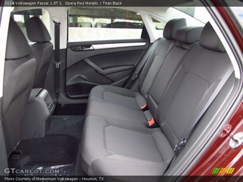Opera Red Metallic / Titan Black 2014 Volkswagen Passat 1.8T S