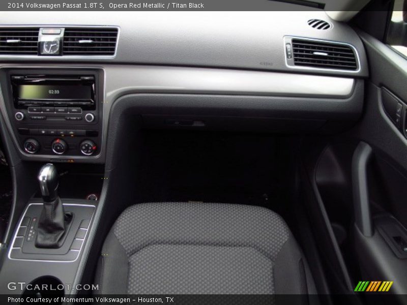 Opera Red Metallic / Titan Black 2014 Volkswagen Passat 1.8T S