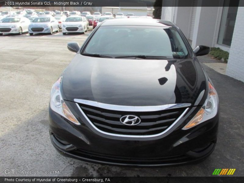 Midnight Black / Gray 2011 Hyundai Sonata GLS