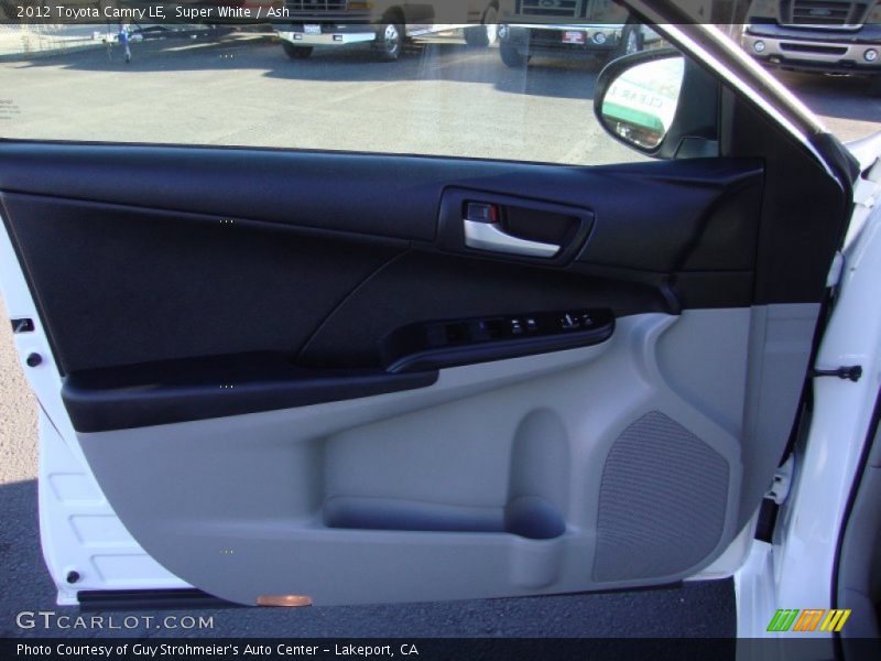 Super White / Ash 2012 Toyota Camry LE