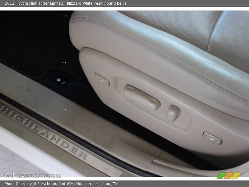 Blizzard White Pearl / Sand Beige 2012 Toyota Highlander Limited