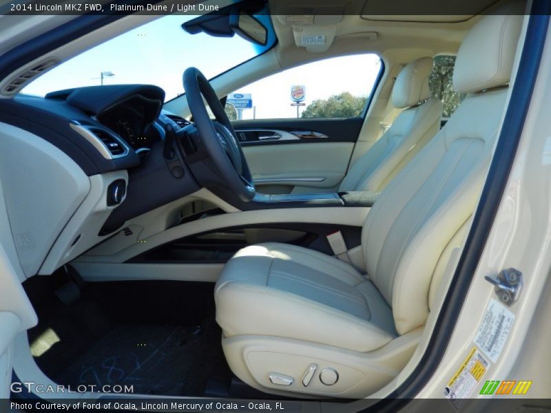 Front Seat of 2014 MKZ FWD