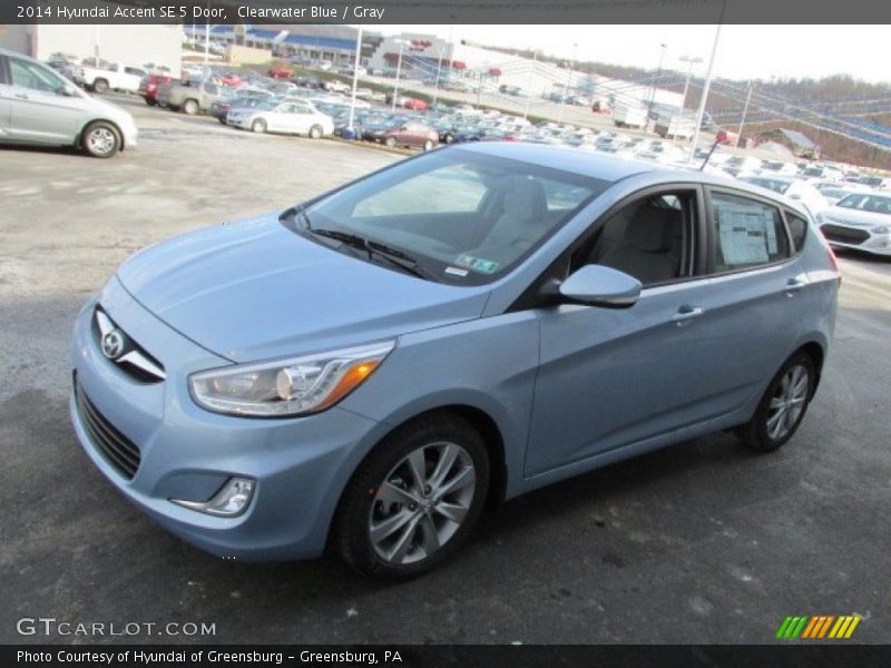 Clearwater Blue / Gray 2014 Hyundai Accent SE 5 Door