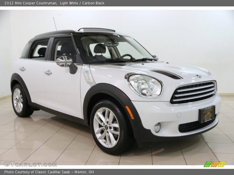 Light White / Carbon Black 2012 Mini Cooper Countryman