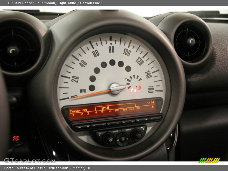 Light White / Carbon Black 2012 Mini Cooper Countryman