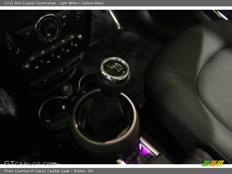 Light White / Carbon Black 2012 Mini Cooper Countryman