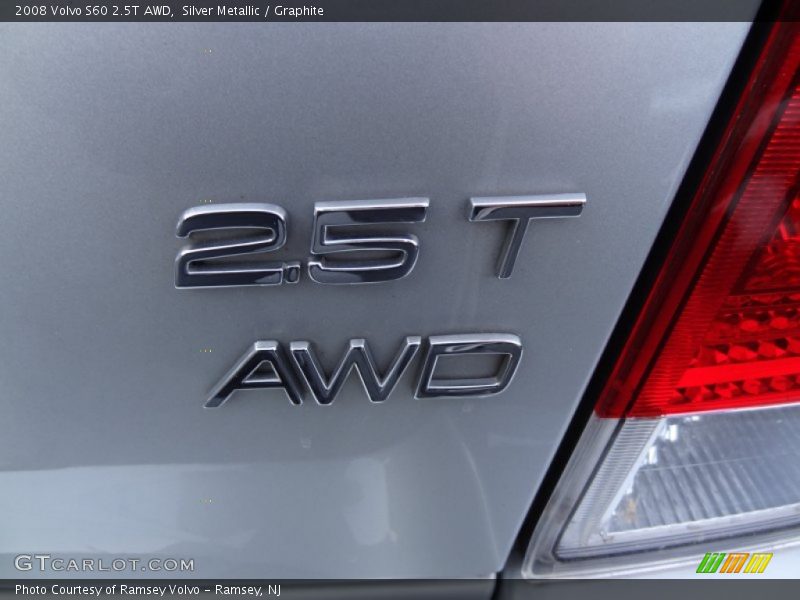 Silver Metallic / Graphite 2008 Volvo S60 2.5T AWD