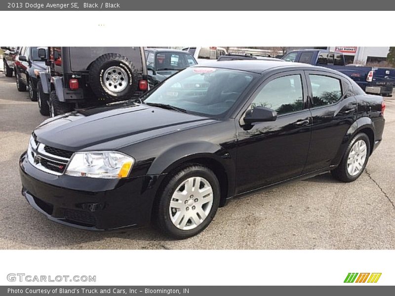 Black / Black 2013 Dodge Avenger SE