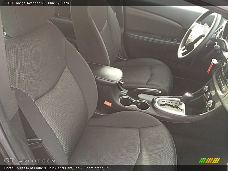 Black / Black 2013 Dodge Avenger SE
