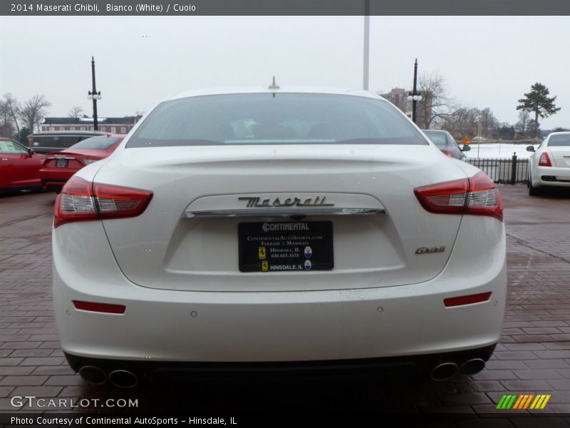 Bianco (White) / Cuoio 2014 Maserati Ghibli