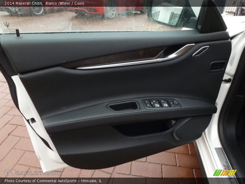 Bianco (White) / Cuoio 2014 Maserati Ghibli