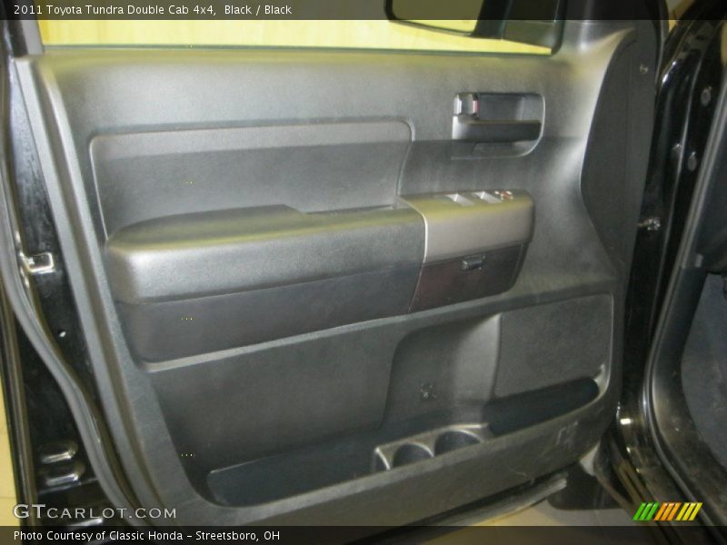 Black / Black 2011 Toyota Tundra Double Cab 4x4