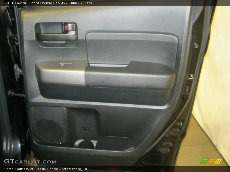 Black / Black 2011 Toyota Tundra Double Cab 4x4