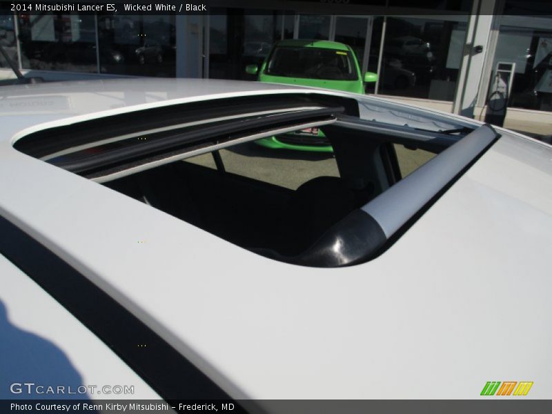 Wicked White / Black 2014 Mitsubishi Lancer ES