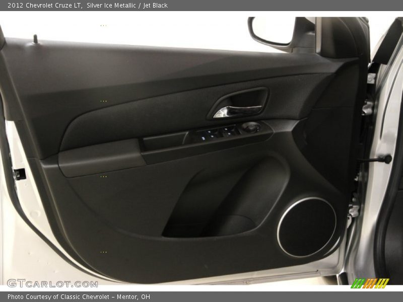 Silver Ice Metallic / Jet Black 2012 Chevrolet Cruze LT