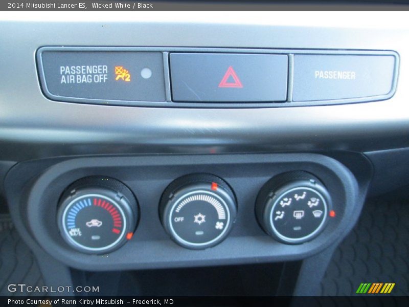 Wicked White / Black 2014 Mitsubishi Lancer ES