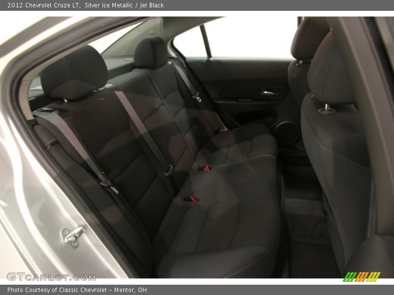 Silver Ice Metallic / Jet Black 2012 Chevrolet Cruze LT