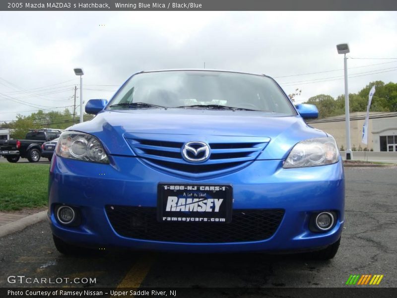 Winning Blue Mica / Black/Blue 2005 Mazda MAZDA3 s Hatchback