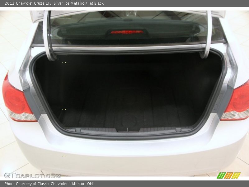 Silver Ice Metallic / Jet Black 2012 Chevrolet Cruze LT