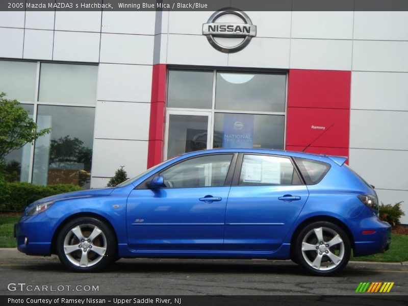 Winning Blue Mica / Black/Blue 2005 Mazda MAZDA3 s Hatchback