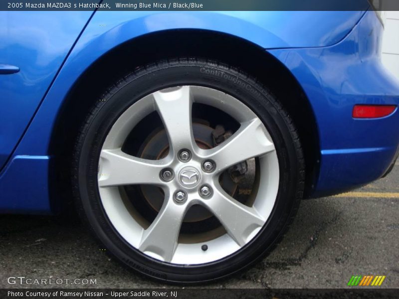 Winning Blue Mica / Black/Blue 2005 Mazda MAZDA3 s Hatchback