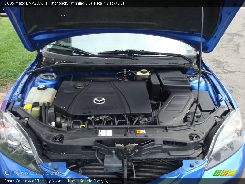 Winning Blue Mica / Black/Blue 2005 Mazda MAZDA3 s Hatchback