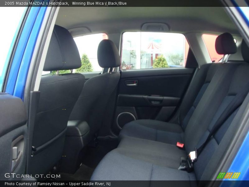 Winning Blue Mica / Black/Blue 2005 Mazda MAZDA3 s Hatchback