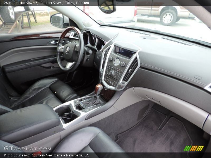 Radiant Silver / Ebony/Titanium 2010 Cadillac SRX V6