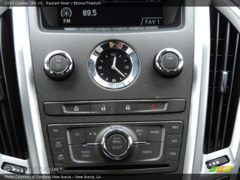 Radiant Silver / Ebony/Titanium 2010 Cadillac SRX V6