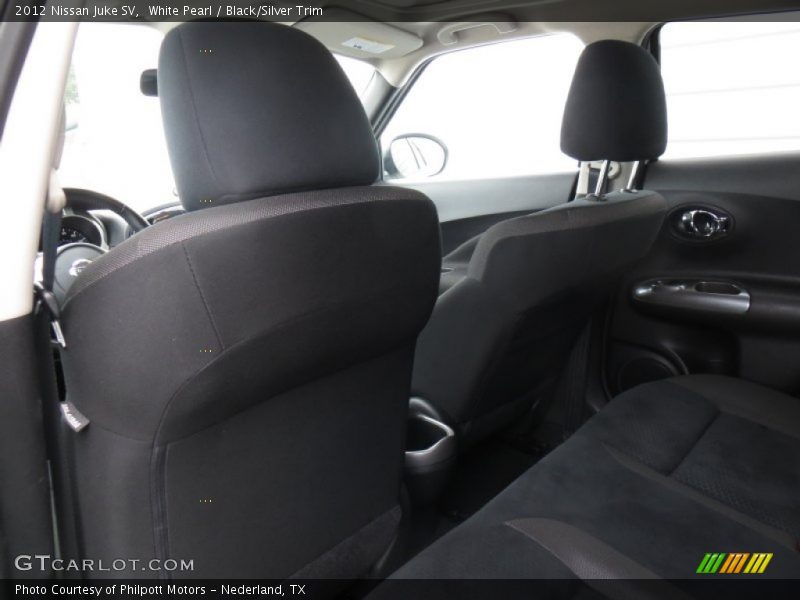 White Pearl / Black/Silver Trim 2012 Nissan Juke SV