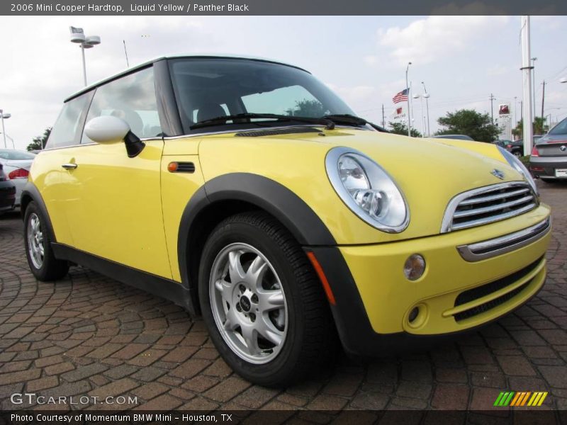 Liquid Yellow / Panther Black 2006 Mini Cooper Hardtop