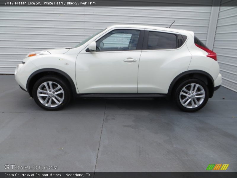 White Pearl / Black/Silver Trim 2012 Nissan Juke SV