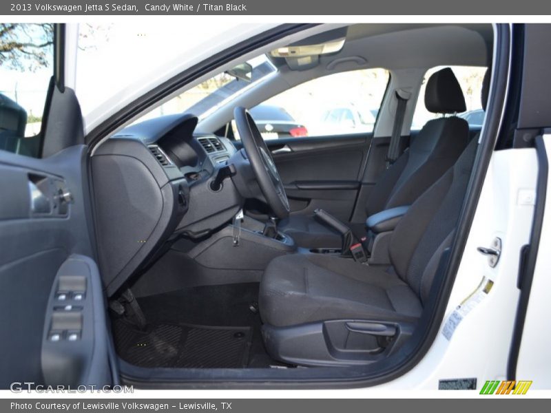 Candy White / Titan Black 2013 Volkswagen Jetta S Sedan