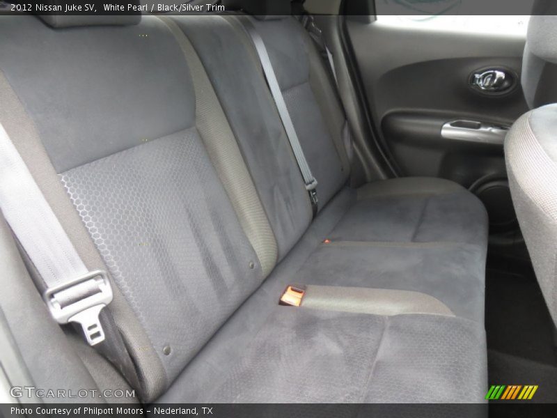 White Pearl / Black/Silver Trim 2012 Nissan Juke SV