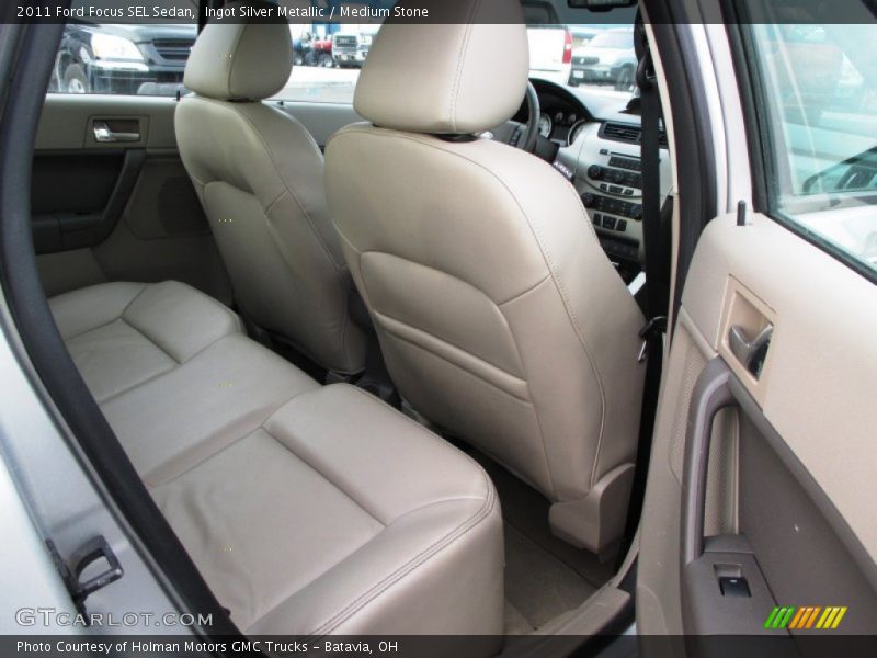 Ingot Silver Metallic / Medium Stone 2011 Ford Focus SEL Sedan