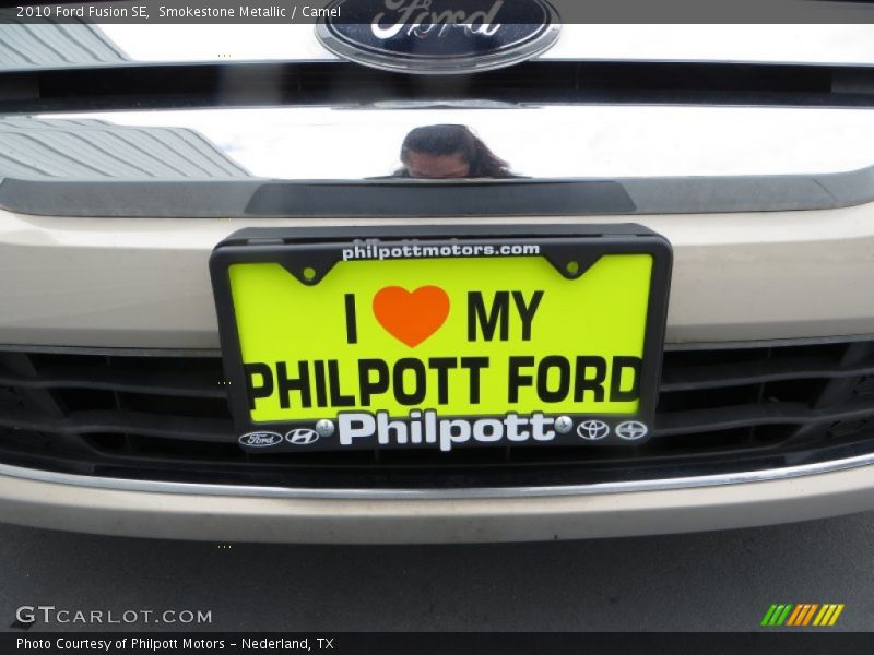 Smokestone Metallic / Camel 2010 Ford Fusion SE