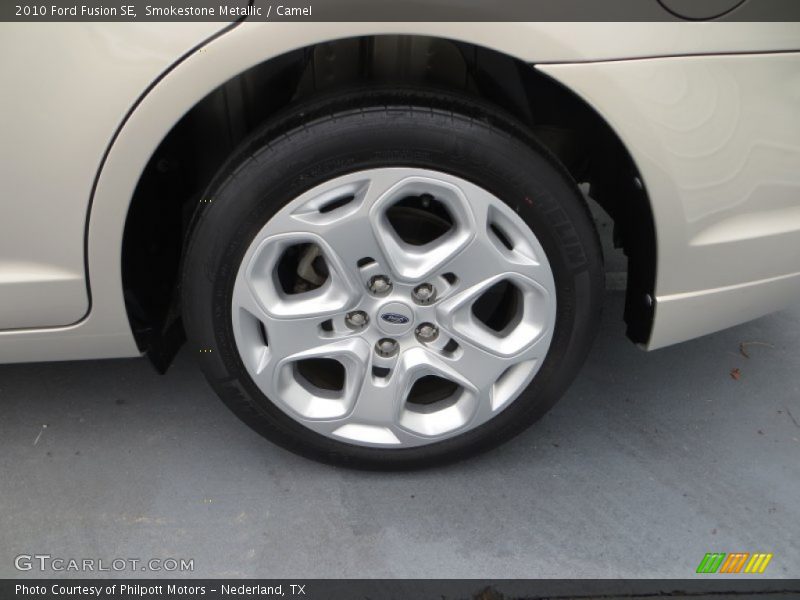Smokestone Metallic / Camel 2010 Ford Fusion SE