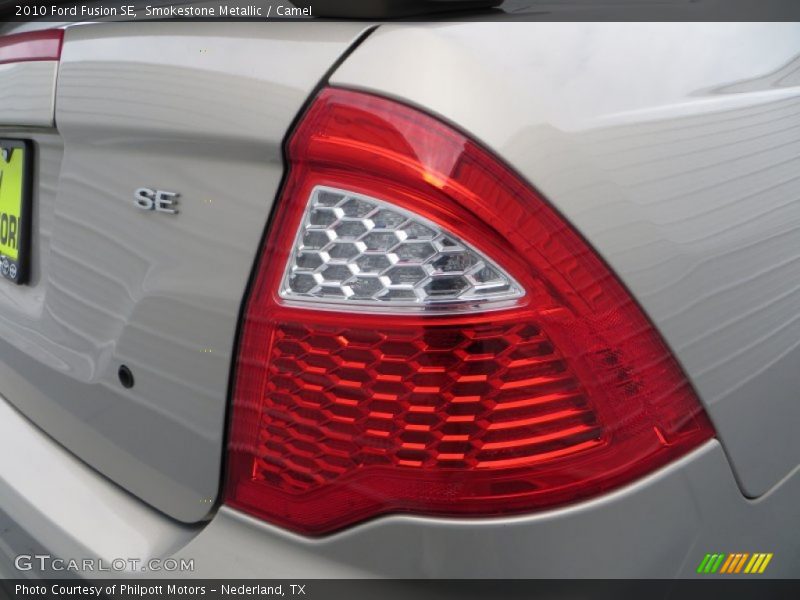 Smokestone Metallic / Camel 2010 Ford Fusion SE