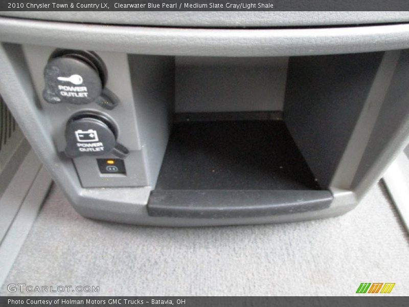 Clearwater Blue Pearl / Medium Slate Gray/Light Shale 2010 Chrysler Town & Country LX