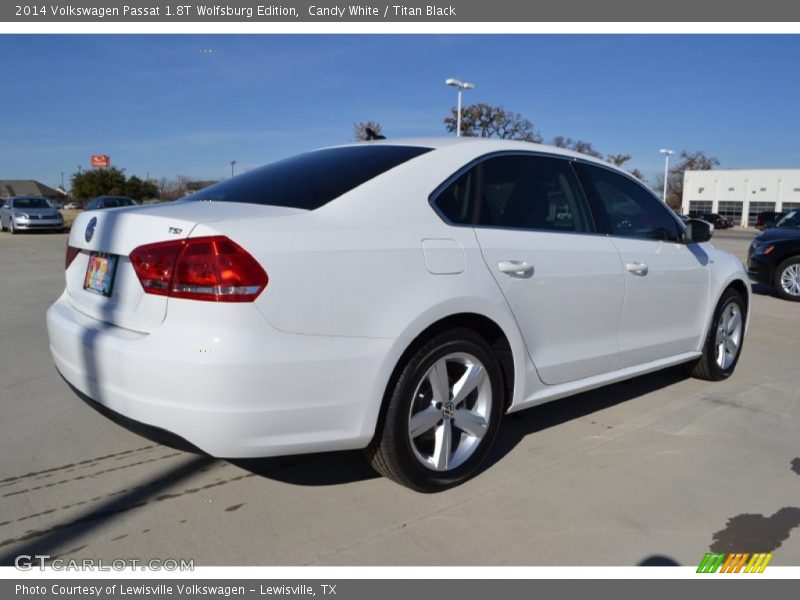 Candy White / Titan Black 2014 Volkswagen Passat 1.8T Wolfsburg Edition