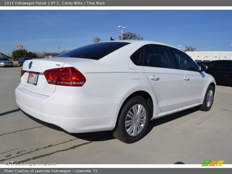 Candy White / Titan Black 2014 Volkswagen Passat 1.8T S
